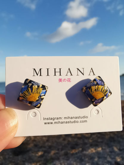Real Daisy Silver Studs