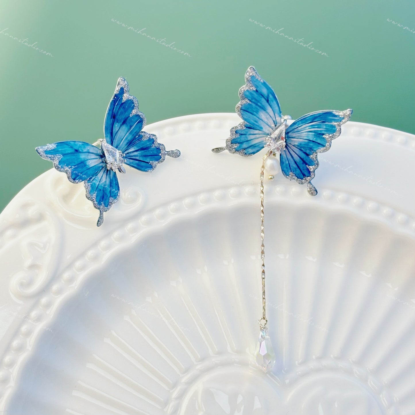 Asymmetrical Blue Butterfly Ear Cuff