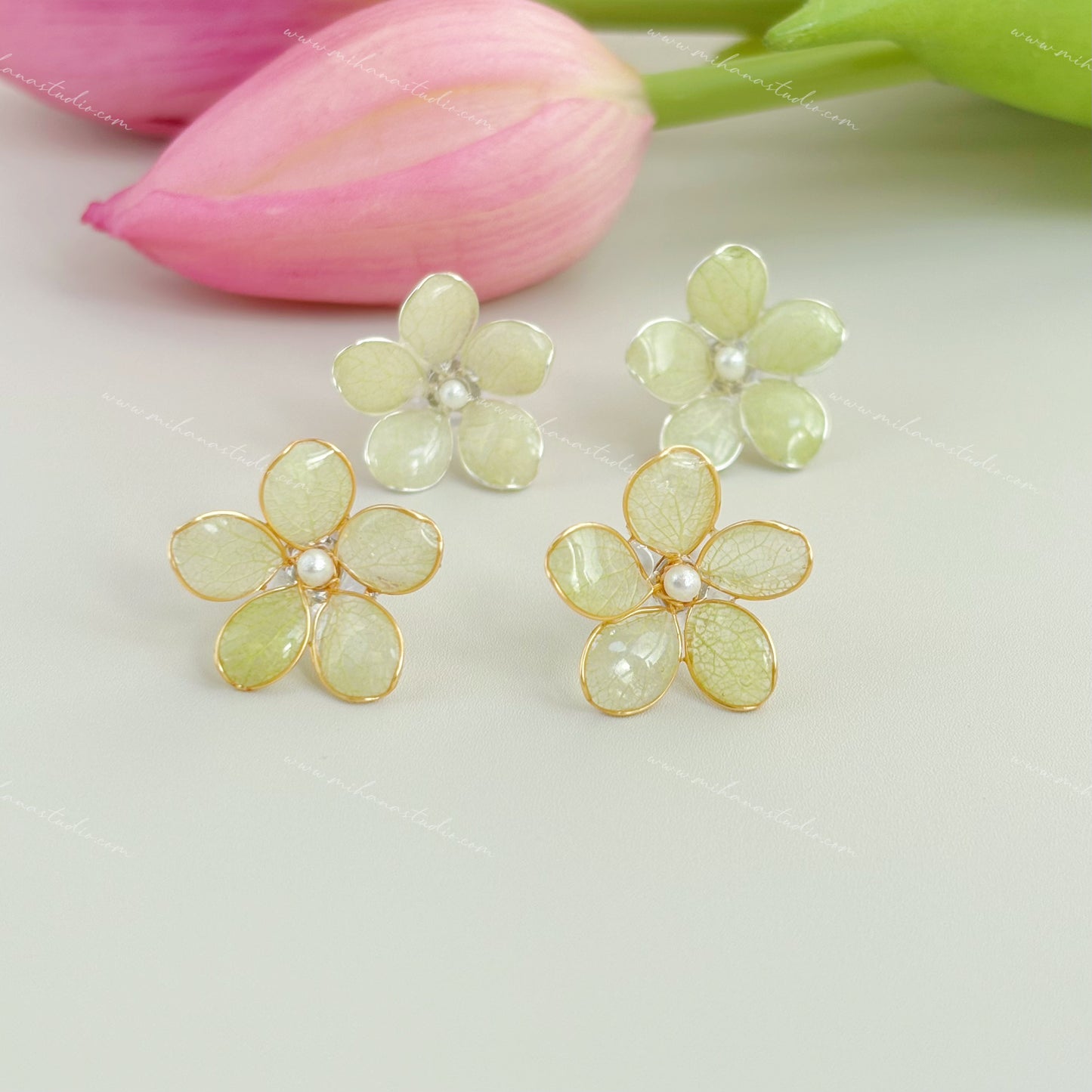 Real Hydrangea Studs, Multicolour, Gold vermeil + 925 silver