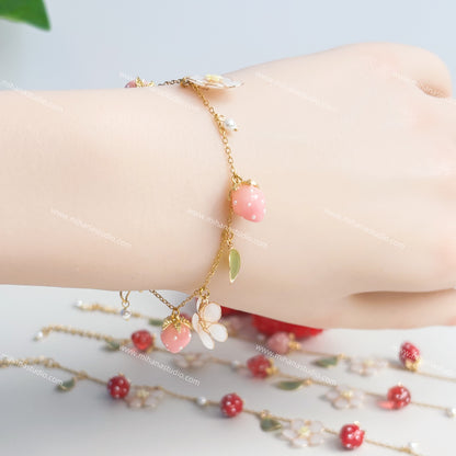 Resin Strawberry and Flower Bracelets, Multicolour, Gold vermeil