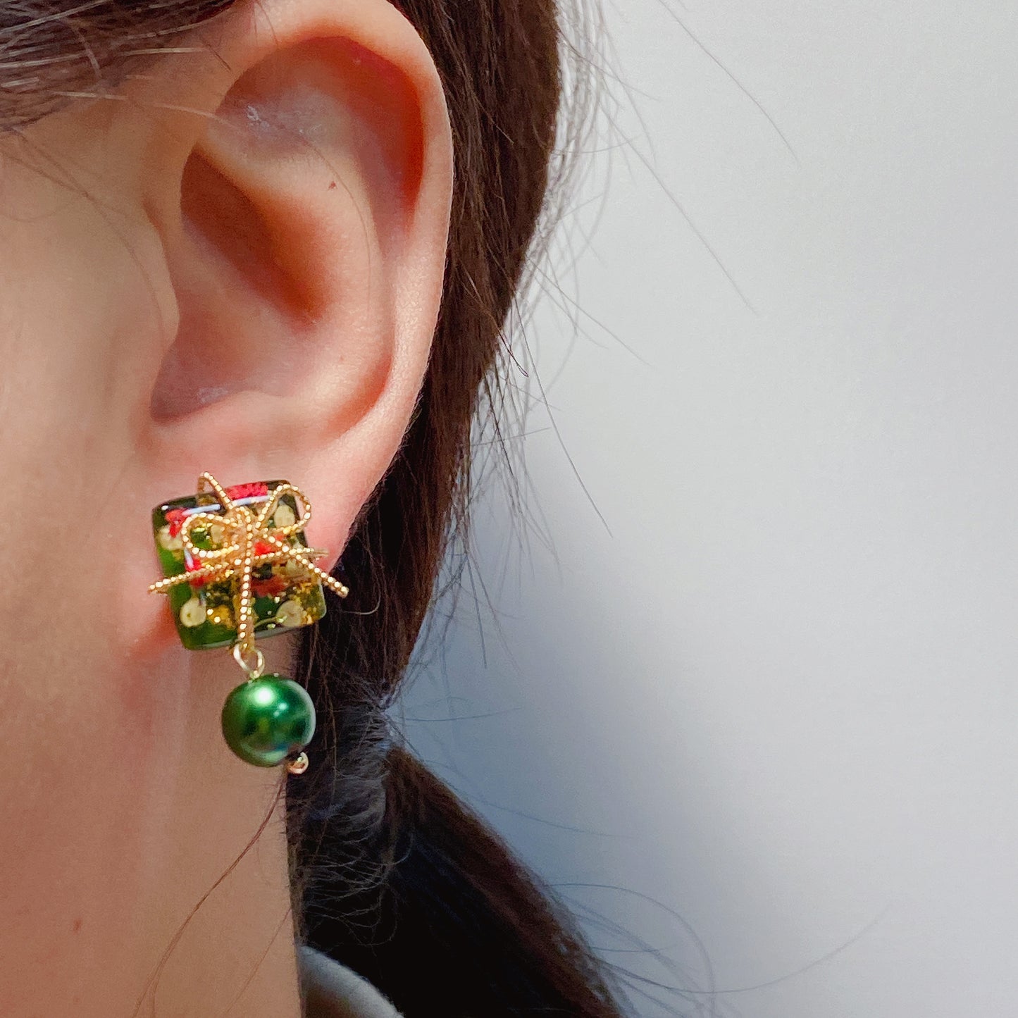 Real Flower Bow Wrapped Christmas Gift Studs