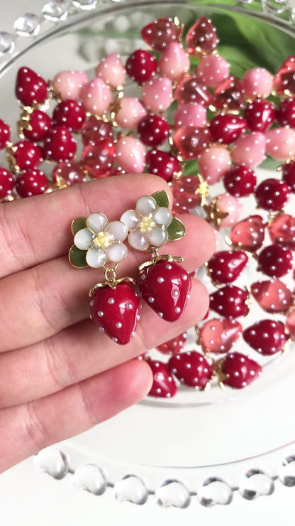 Resin Strawberry and Flower Earrings, Multicolour, Gold vermeil + 925 silver
