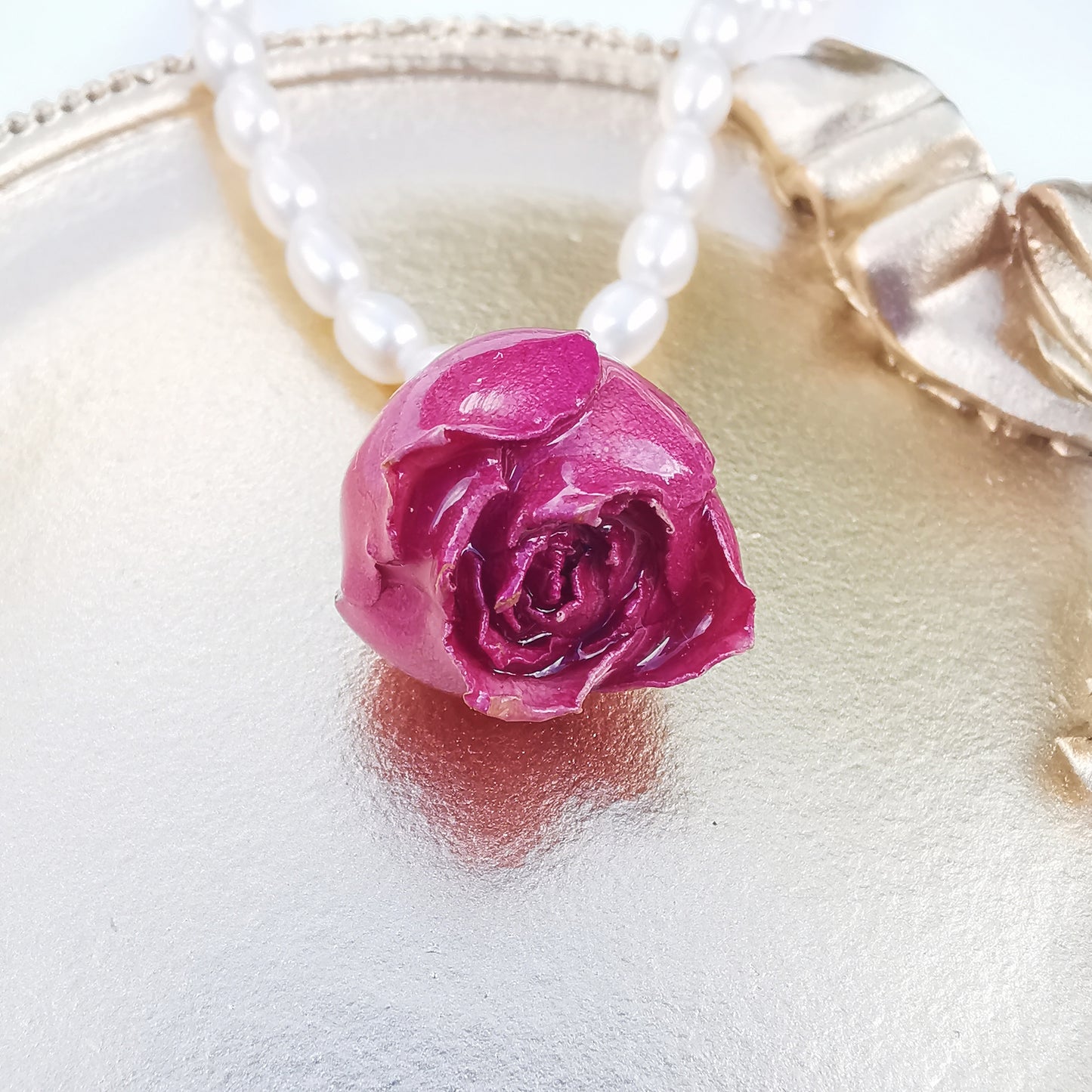 Real Rose with Freshwater Strand