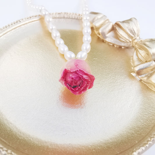 Real Rose with Freshwater Strand
