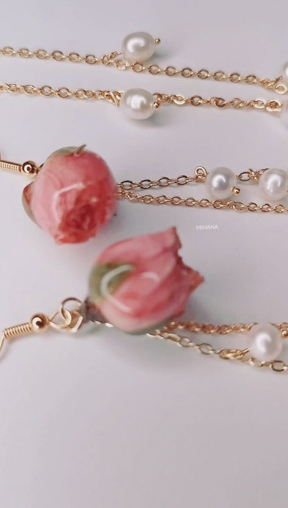 Real Rose Buds Necklace with Freshwater Pearls